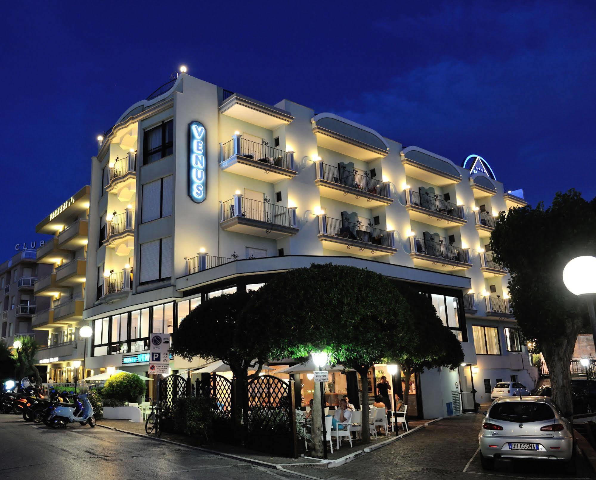 Hotel Venus Gabicce Mare Exterior foto