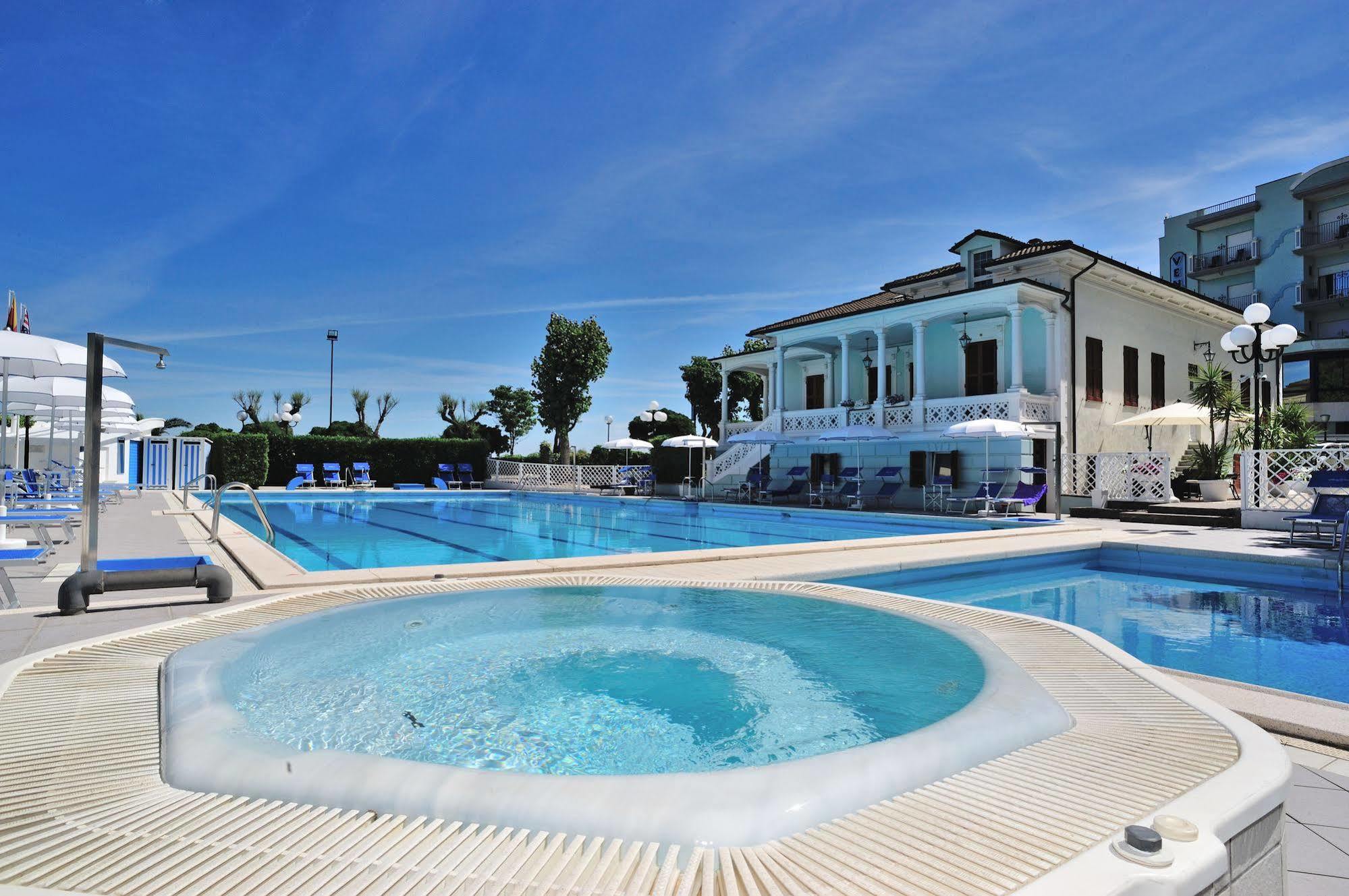 Hotel Venus Gabicce Mare Exterior foto